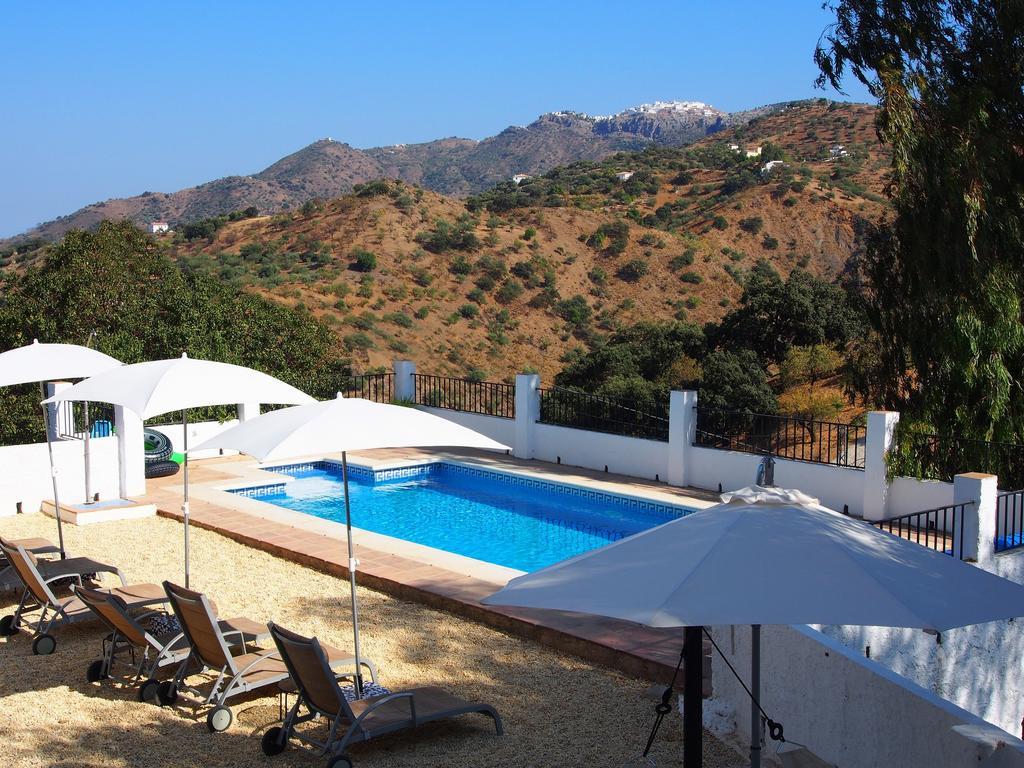 Casa Colina Otel Comares Oda fotoğraf